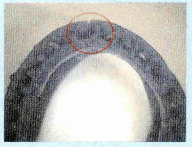 Voksstykker er utsatt for brudd.