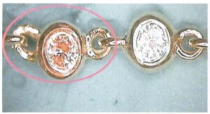 Les anneaux raccordés ne sont pas soudés correctement, comme le montre la figure 7-19.