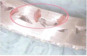 Figure 7-26 Déformation de l'anneau en cage