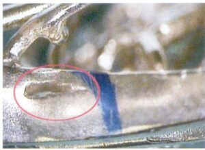 Figure 7-44 Perforation du dos du pendentif