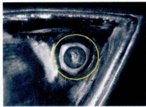 マスターモールドは、インレイのエッジが円形でない。