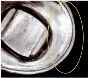 マスターモールドのエッジが滑らかでない