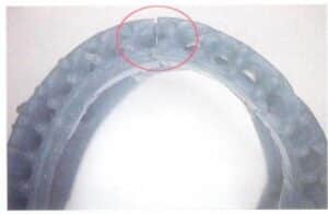 Cracks or complete fractures occur in certain parts of the wax part, as shown in Figure 6-20.