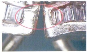 Рисунок 9-59 Край серьги, не симметричный