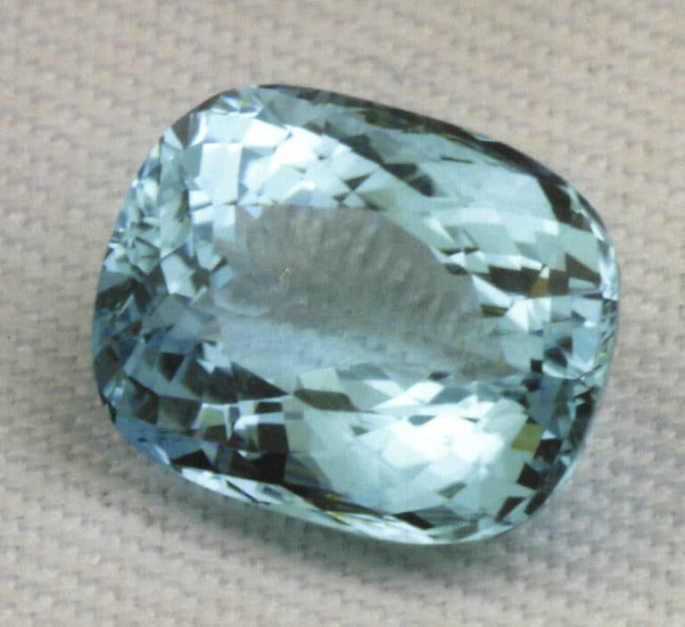 レイク・ブルー・パライバ・トルマリン