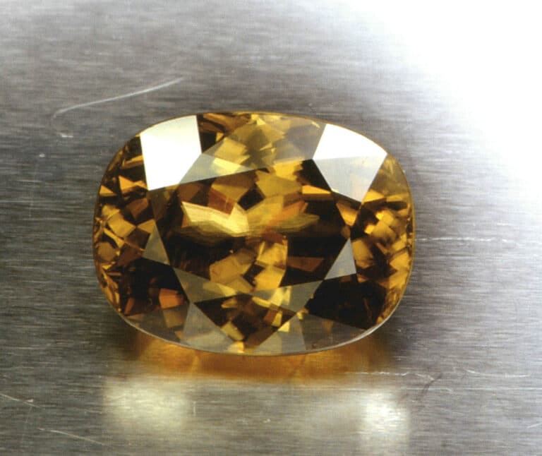 イエロー・ジルコン オーバルカット