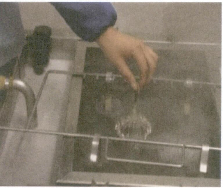 Figure 4-38 Wax Removal