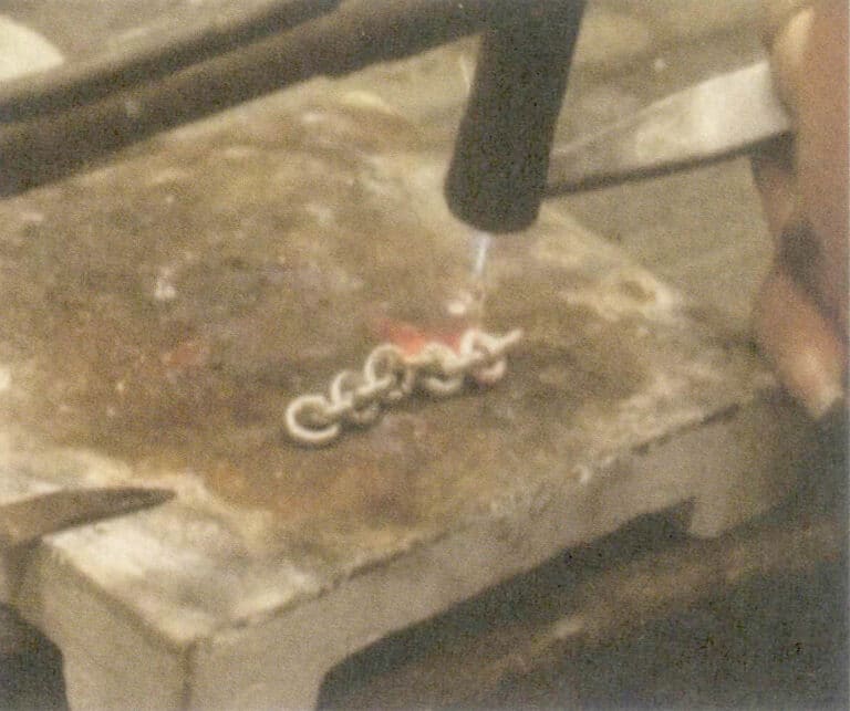 Figure 4-5 Welding Chain