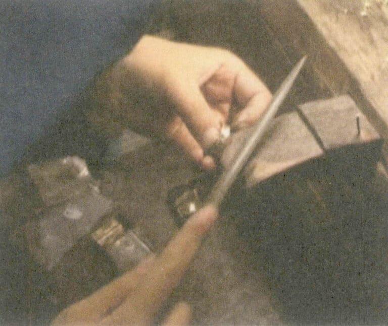 Figure 4-19 Filing the ring