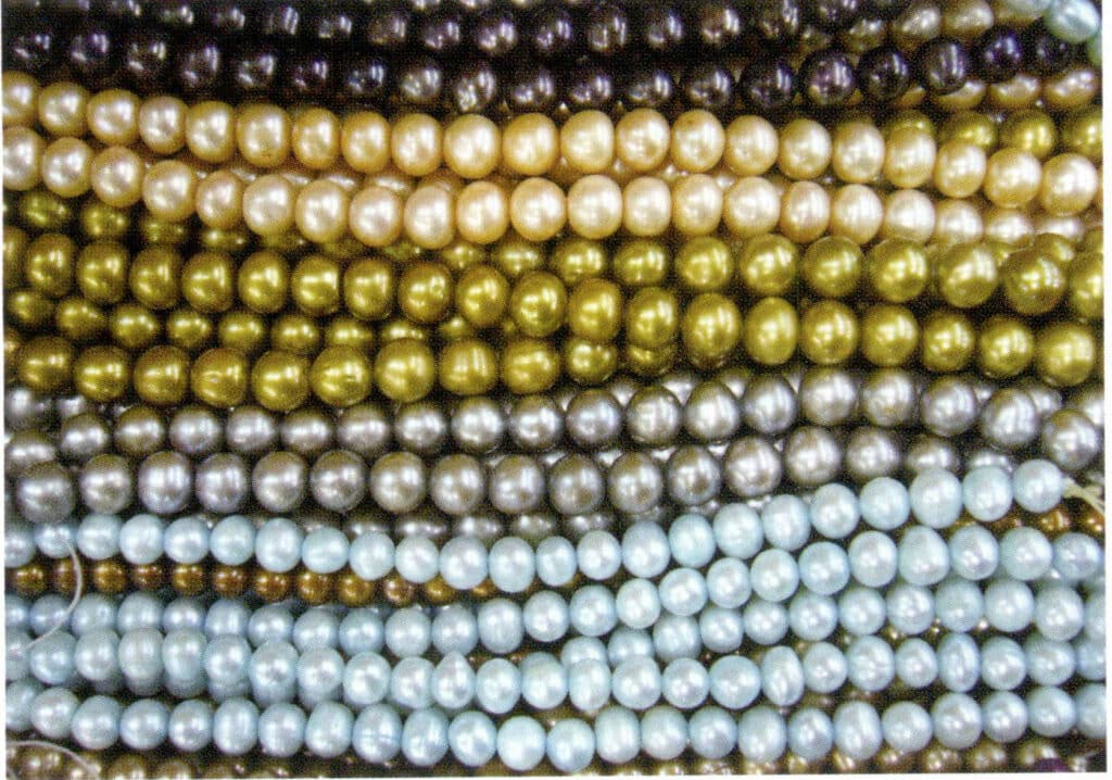 Figure 1-5-66 Common colors of non-freshwater cultured pearls (1)