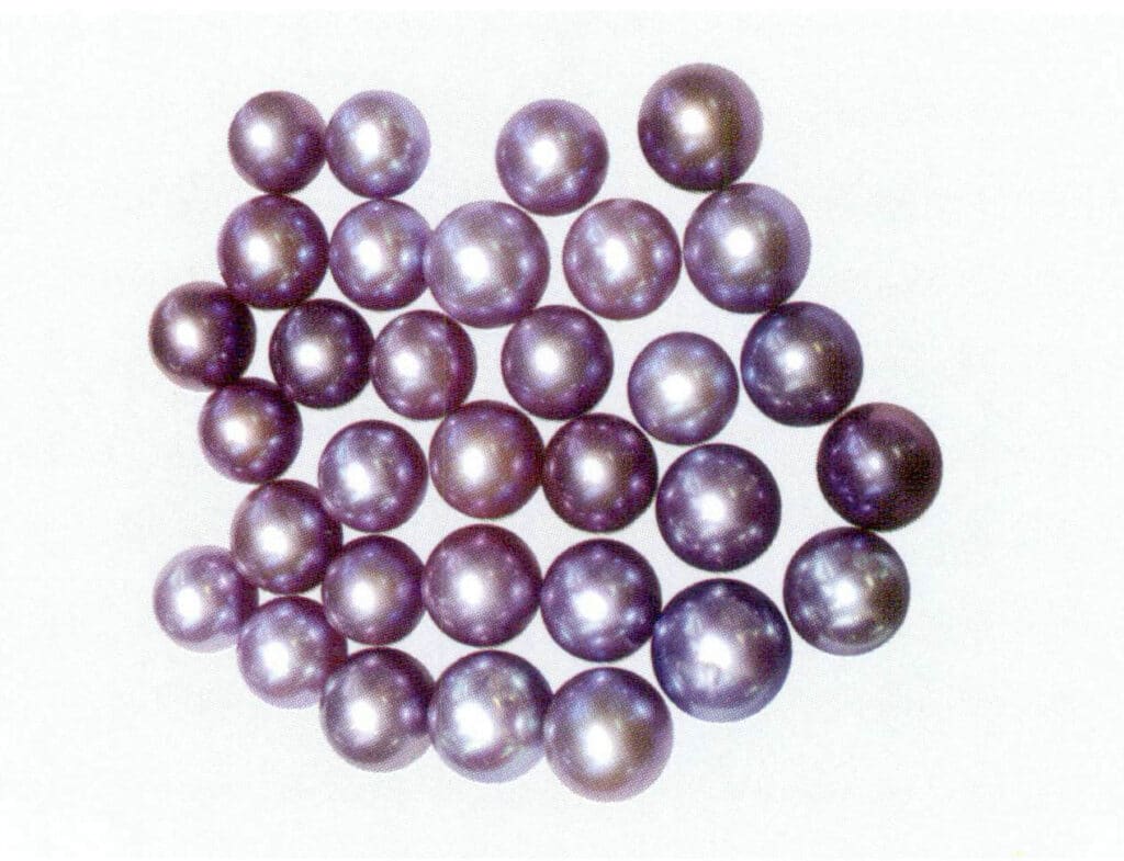 Figure 1-7-35 Deep Purple (Freshwater Cultured Pearls with Nuclei)