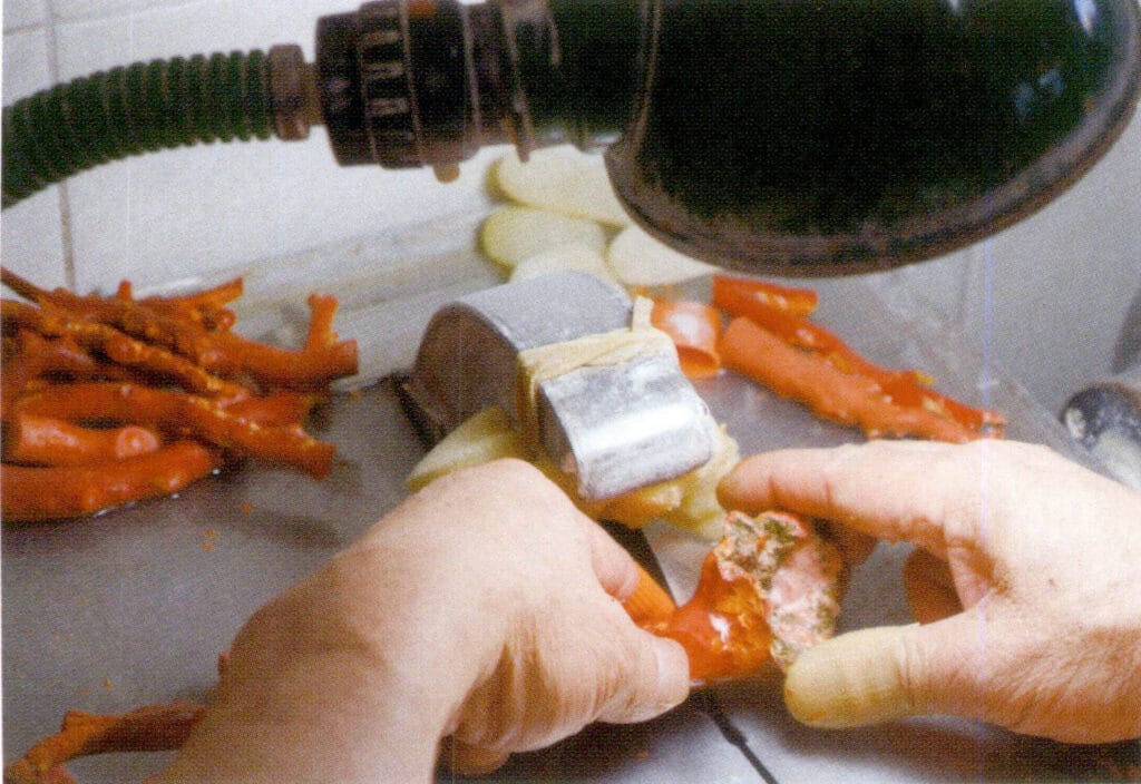 Рисунок 3-6-10 Грубая резка коралла