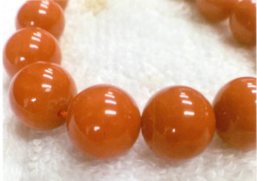 На рисунке 3-7-7 показан коралл Сардиния.