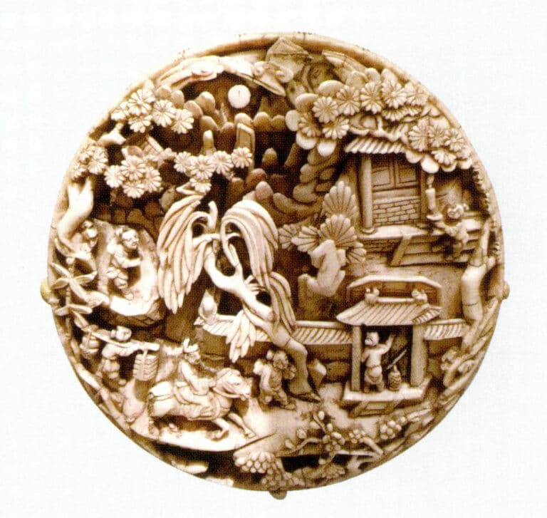 Figure 4-1-17 Ivory artifacts from the ancient court (VII)