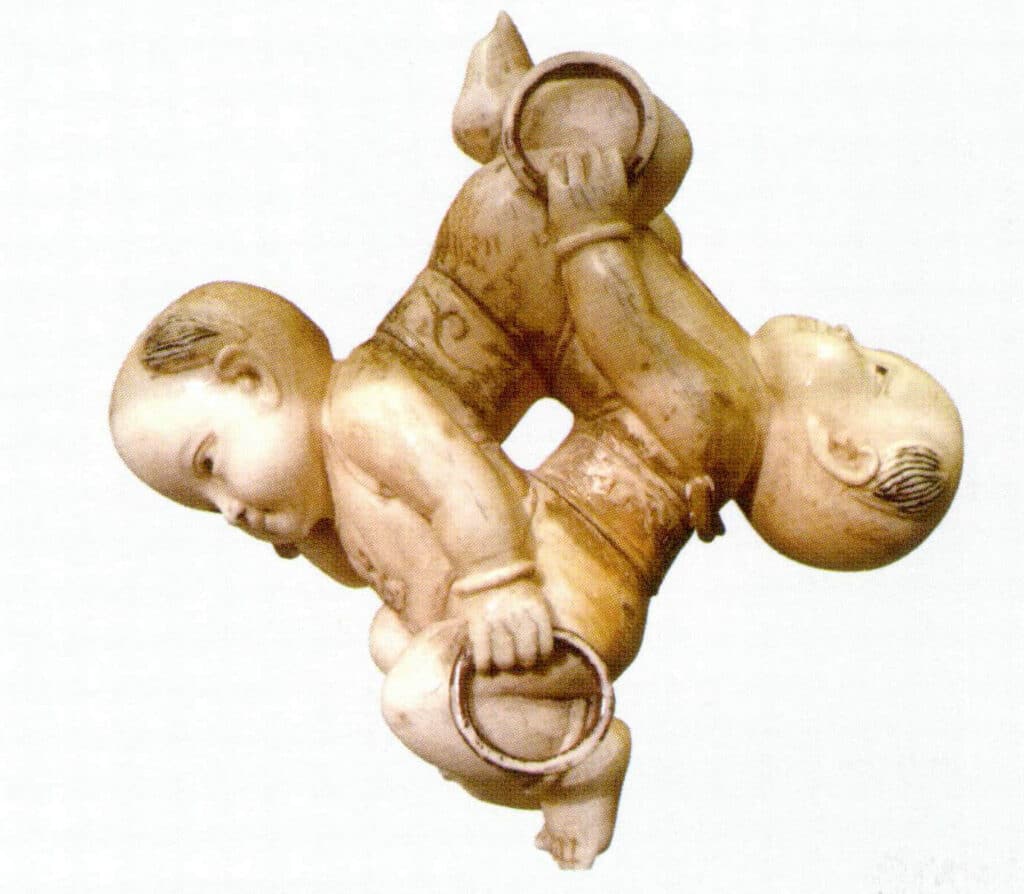 Figure 4-1-21 Ivory artifacts from the ancient court (XI)