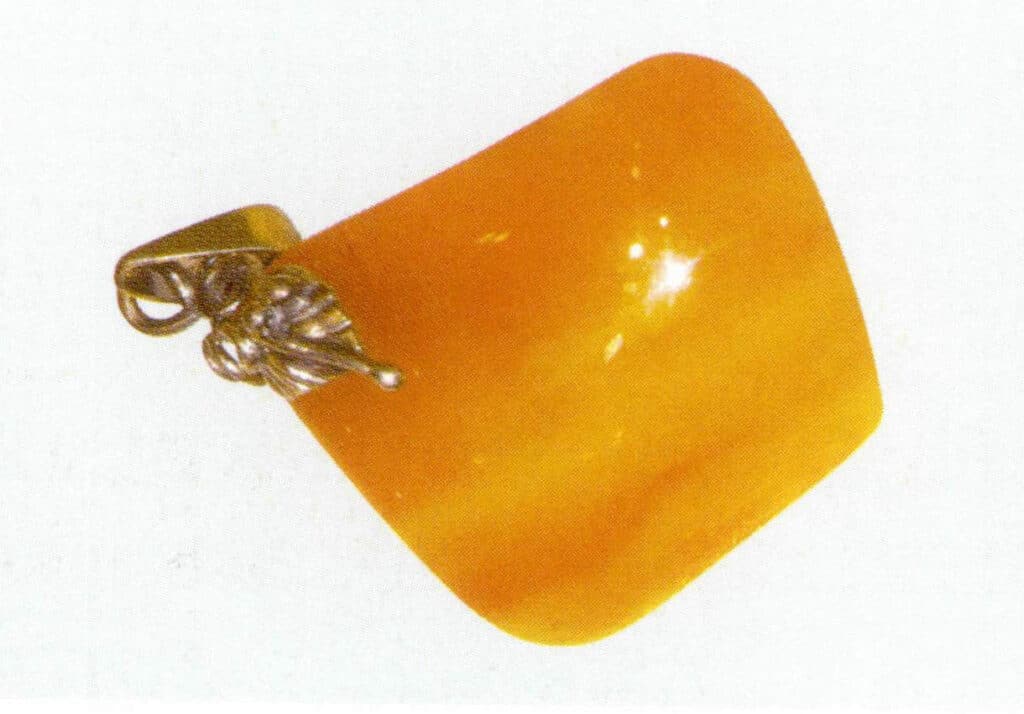 Figure 5-4-33 Baltic Amber(beeswax)(II)