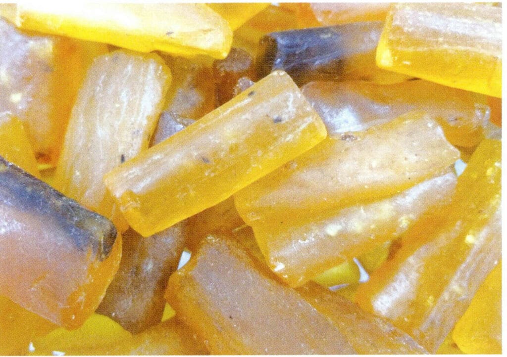 Figure 5-6-17 Copal resin (VI)