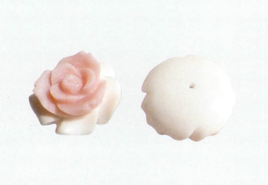 Figure 6-3-3 Shell Carvings