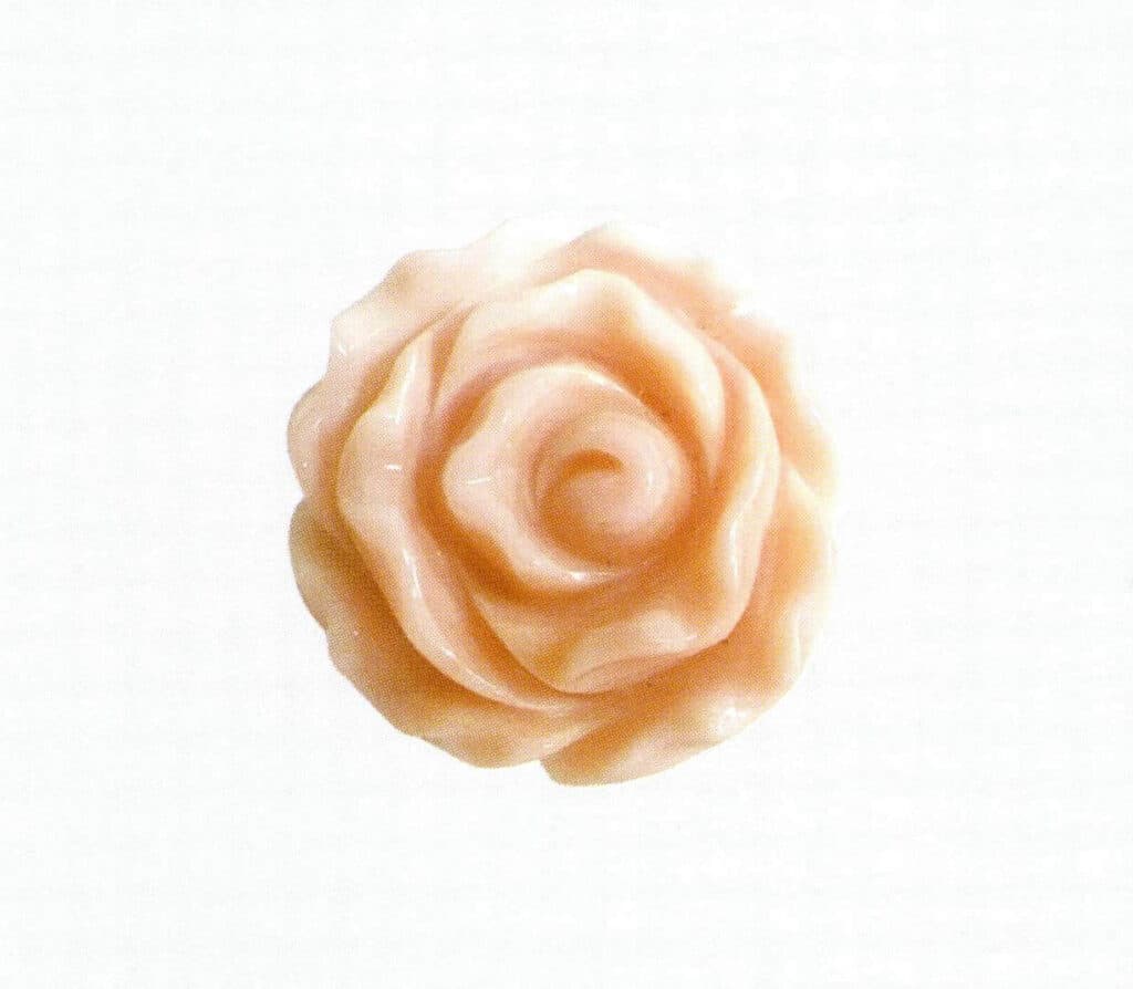 Figure 6-4-40 Queen Conch Shell Carving 2