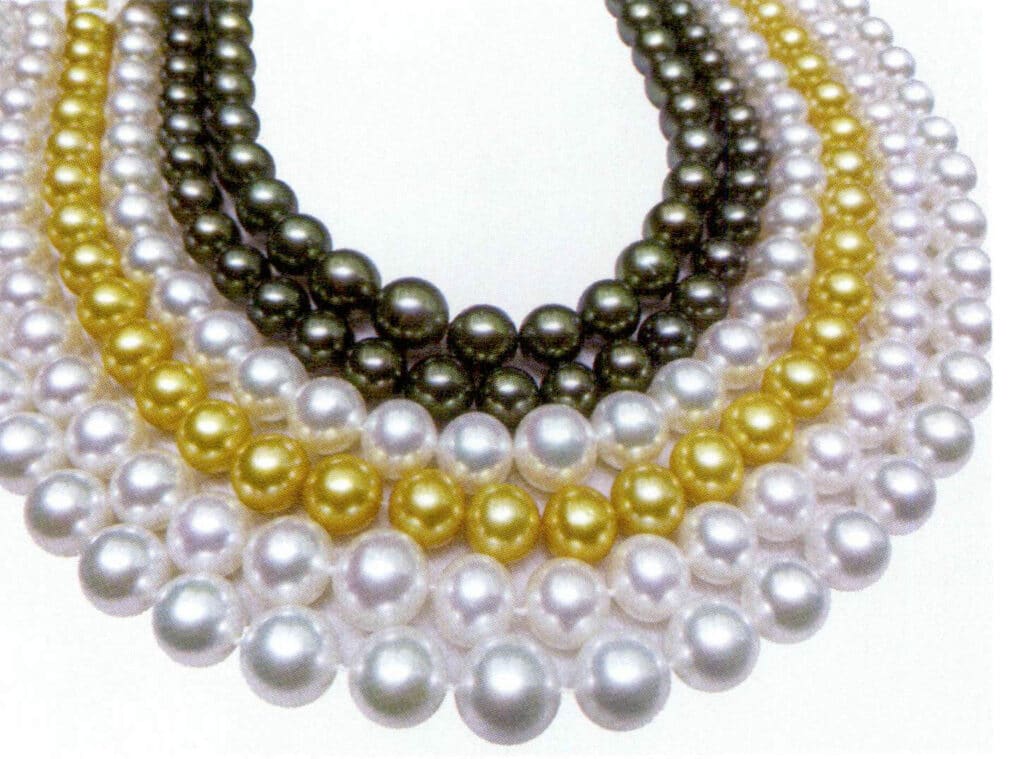 Figure 1-2-4 Main colors of seawater cultured pearls (1)