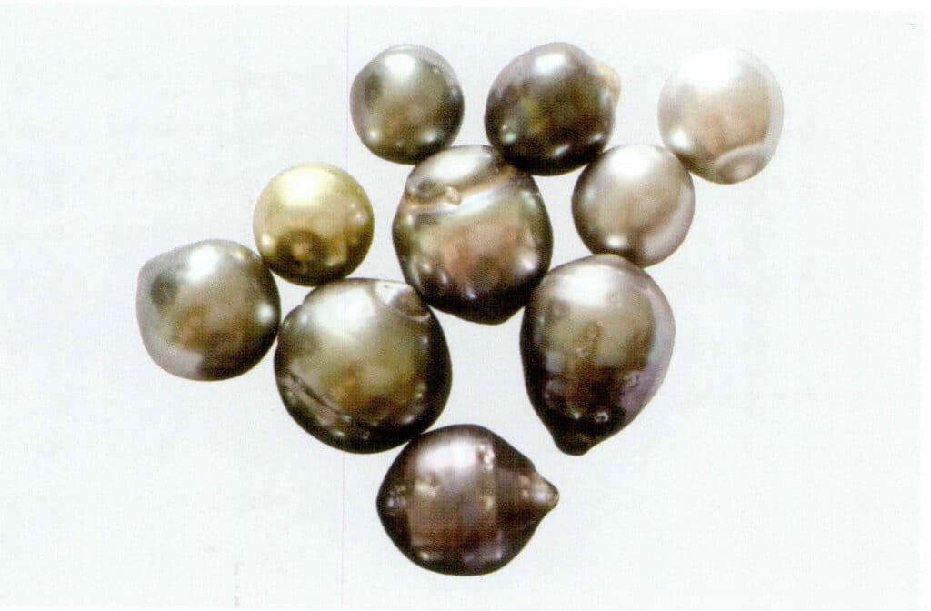 Figure 1-2-46 Protrusions, Pits, and Rings (I)