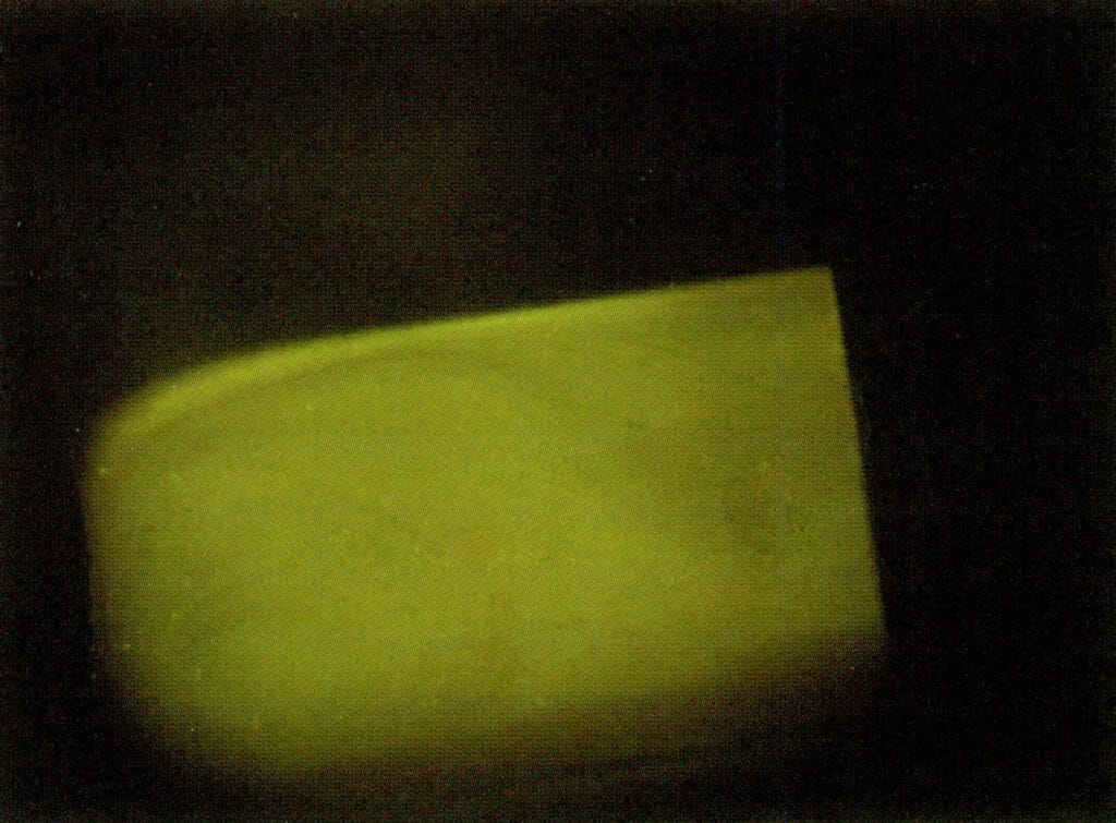 Figure 1-2-77 Cathode luminescence characteristics of the nacre layer of freshwater mother-of-pearl