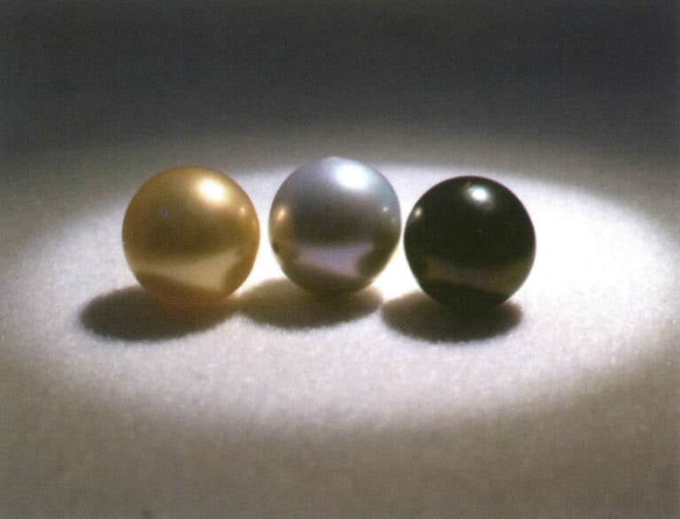 Şekil 4-2-3 Çeşitli Renklerde İnciler