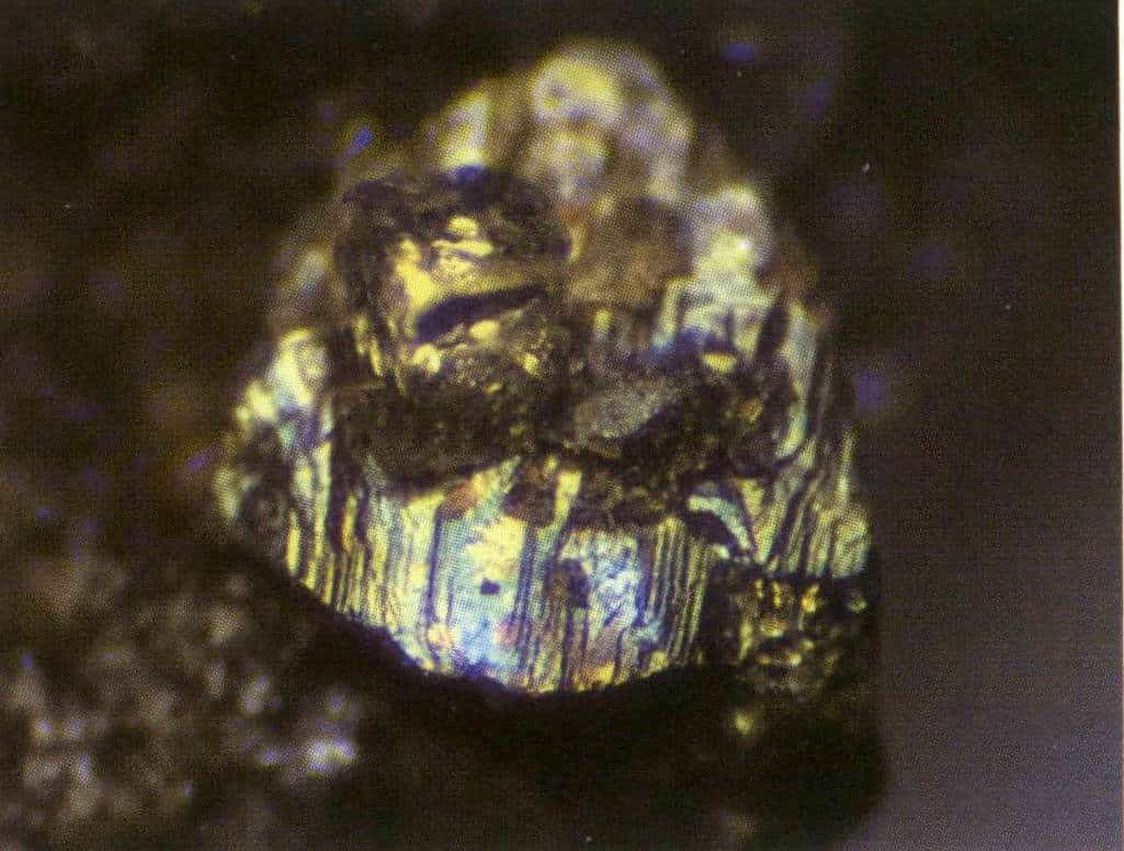 الشكل 2-3-125 لون الصدأ