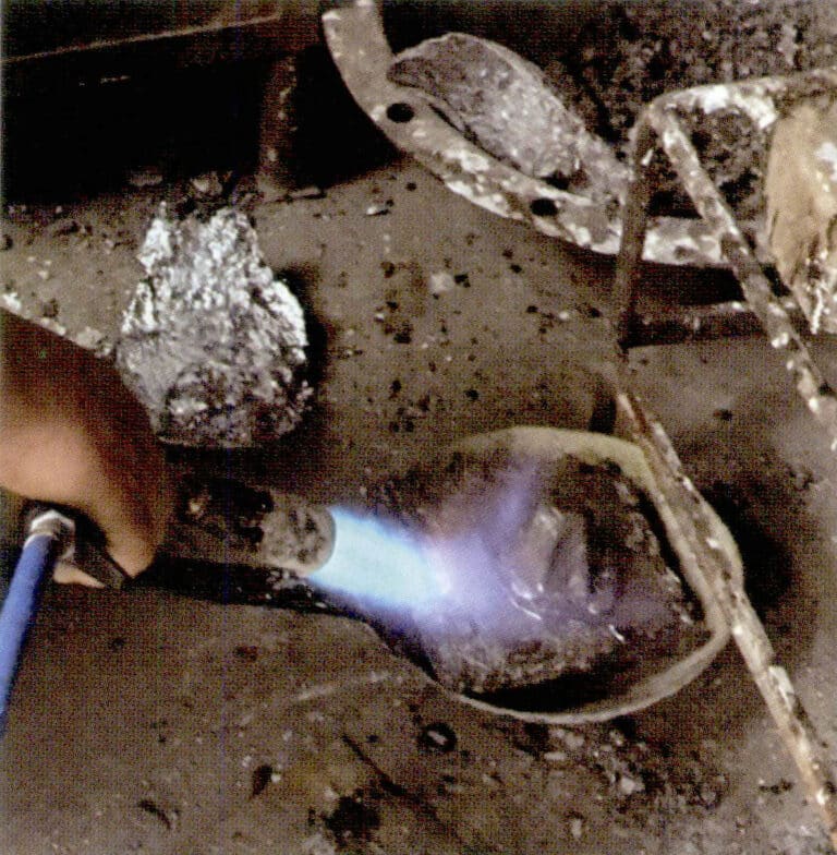 9. The fire melted the lead.