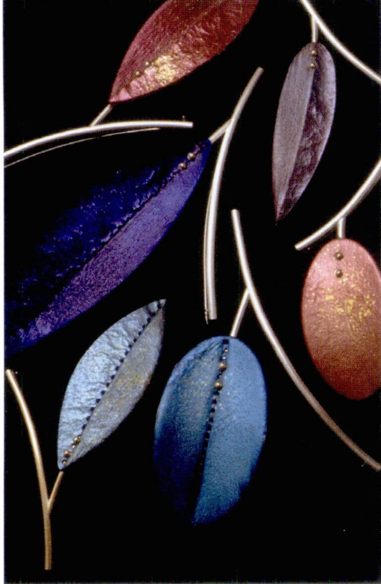 Gioielli, processo di anodizzazione dell'alluminio