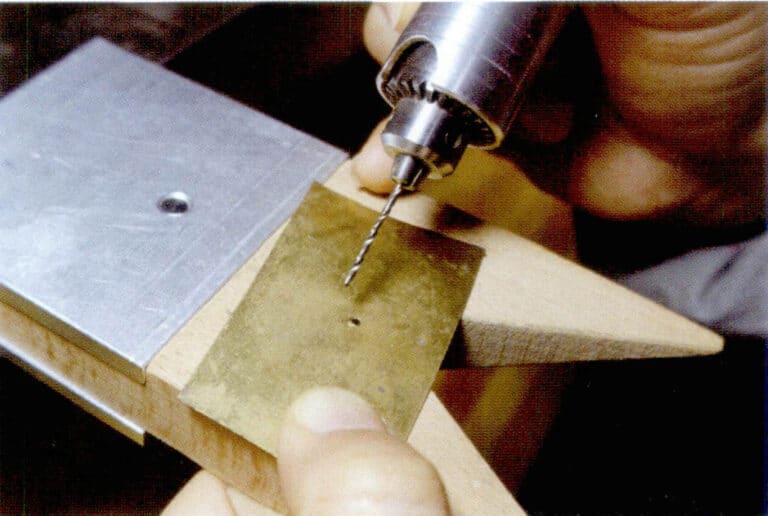 Проверьте сверло