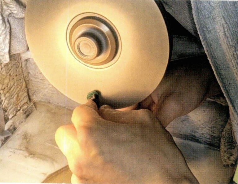 Figure 5-18 Processing of smooth (curved) gemstone rough