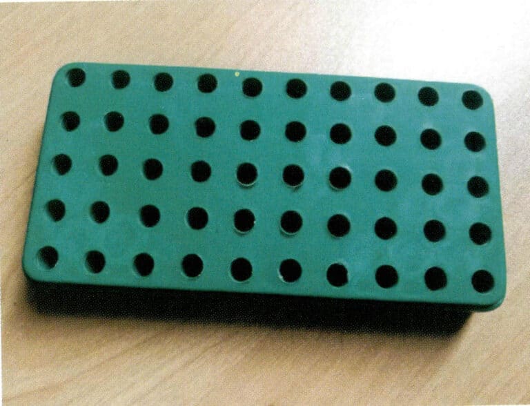 Figure 6-14 Iron Rod Insertion Plate