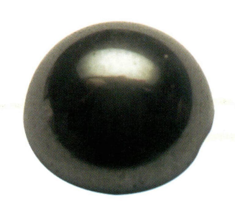 Figure 1-38 Metallic Luster