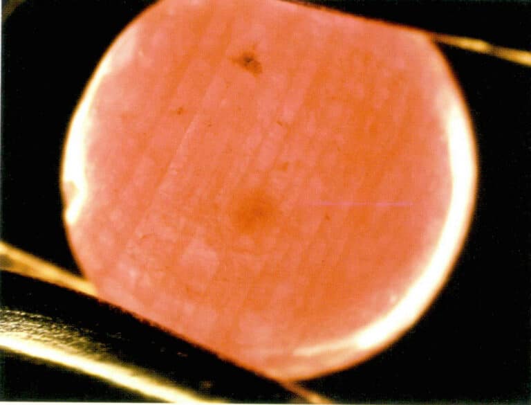 Figure 5-9 Colored oil-dyed ruby