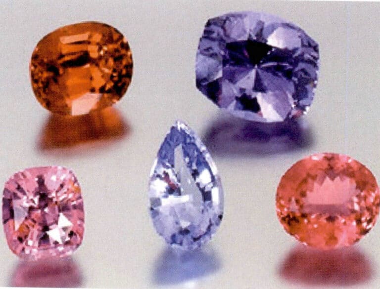 Figure 5-39 Various colours of spinel