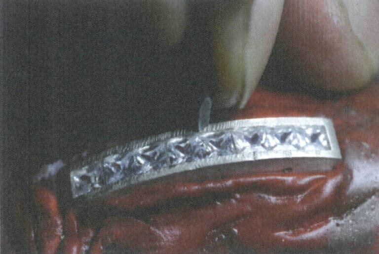 Figura 8-17 Fixação uniforme