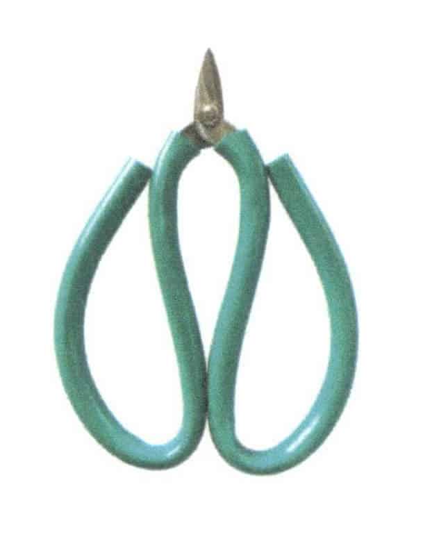 Figure 1-21 Metal Scissors