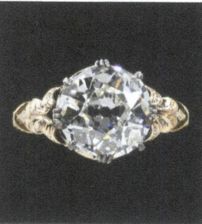 Figure 1-53 A round faceted diamond ring from the mid-19th century (V&A Museum Collection)