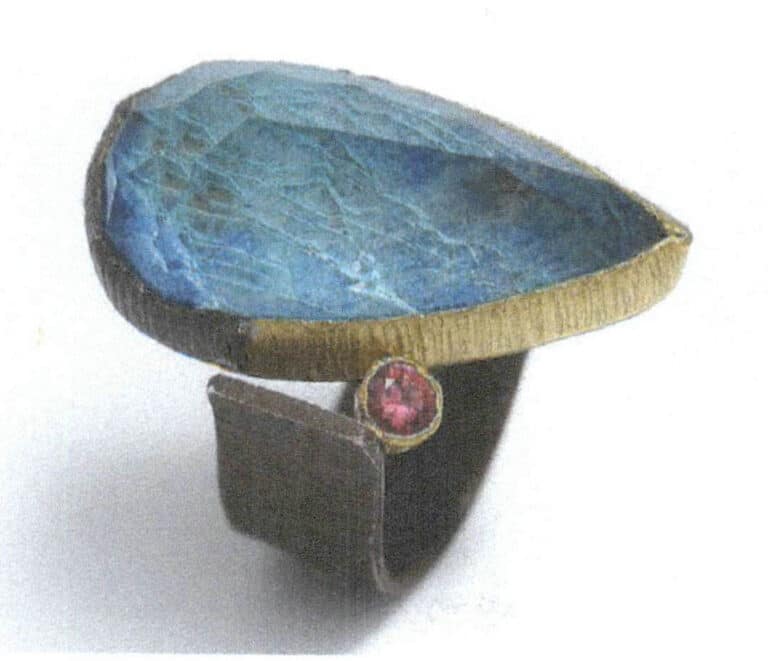 Figure 2-1 Inlaying with Gemstones