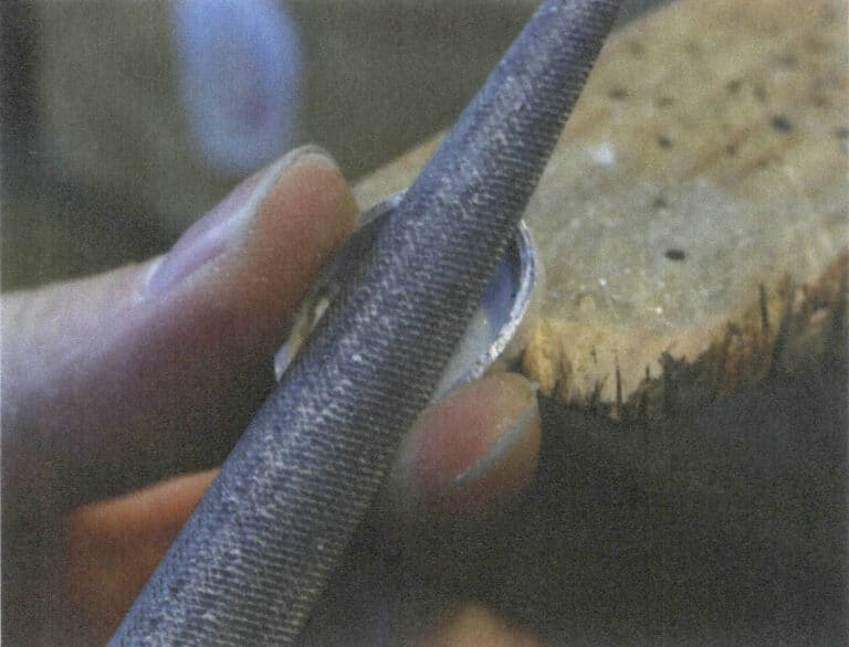 Figure 2-20 Processing the height of the metal edge