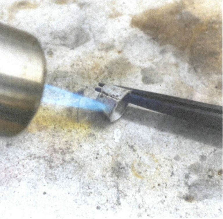 3-31. ábra Az illesztések hegesztése