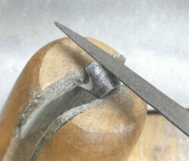 3-36. ábra Homorú ív köszörülése (2)