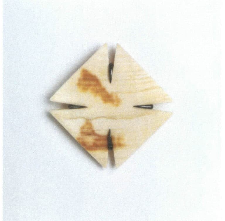 3-79. ábra Warwick Freeman'művészi ékszerek (V&A Múzeum gyűjteménye)