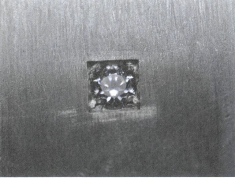 4-64. ábra Befejezett fényes négyszögletes négyszögletes négyszöges kavicsbeállítás