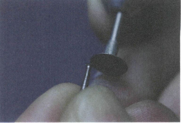 5-12. ábra Vékony tárcsás fúrószerszámra módosítva