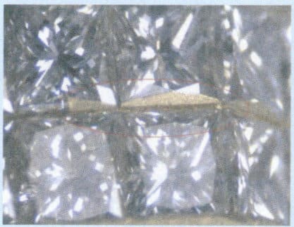 Metal between the gemstones