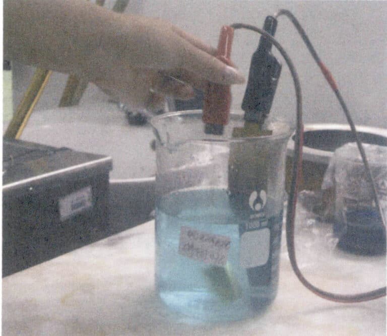 Bild 6-1 Elektrolytisk polering