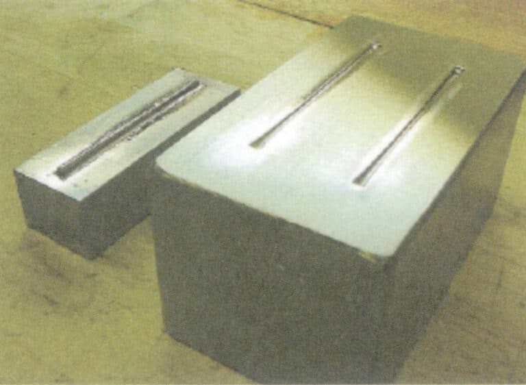 Figure 8-25 Mold for Square Gold Bar Used in Ring Shank (According to Klotz F, 2003)