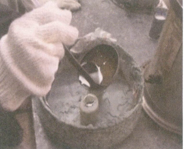 Рисунок 9-3 Впрыскивание воска